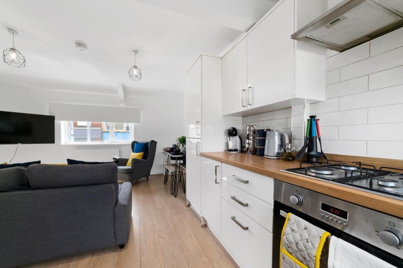 Village Cwtch Whitchurch 2 Bedroom Apartment Cardiff Exterior photo